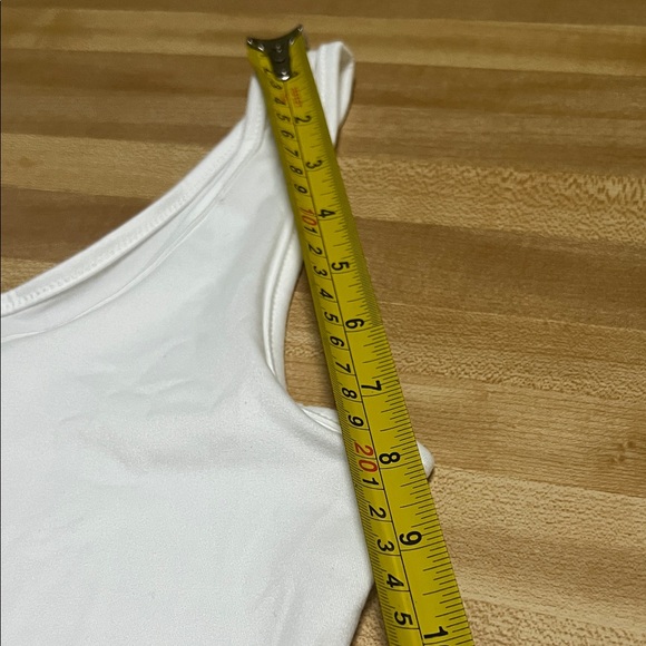 #063* White Tank Top with Bold Red Lips Graphic (Small) - Picture 6 of 6